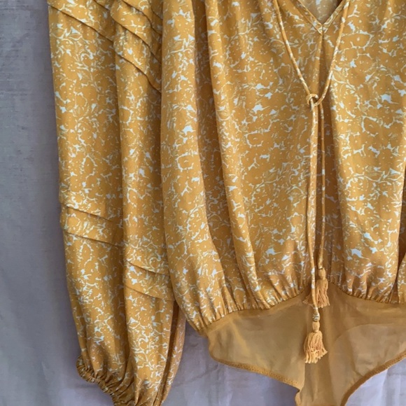 Free People All Tucks Printed Bodysuit Top - Picture 8 of 14